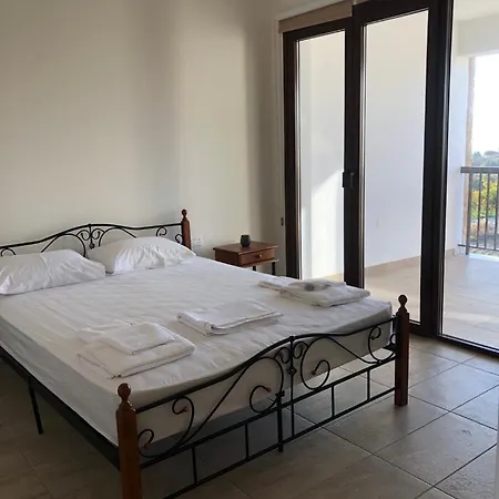 Daniel's * Pafos