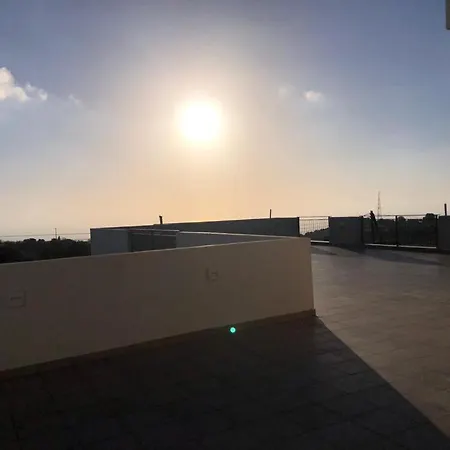 Daniel'S Apartments