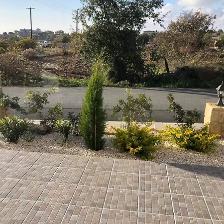 Daniel'S Apartments *